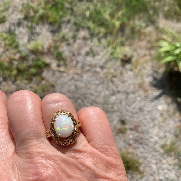 14k 🌈 Firey Opal  Stunning Ring Estate. Vintage - Picture 9 of 10